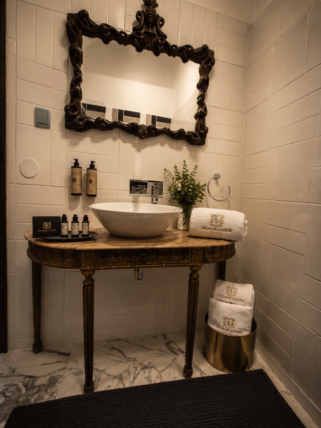 Heritage bathroom details